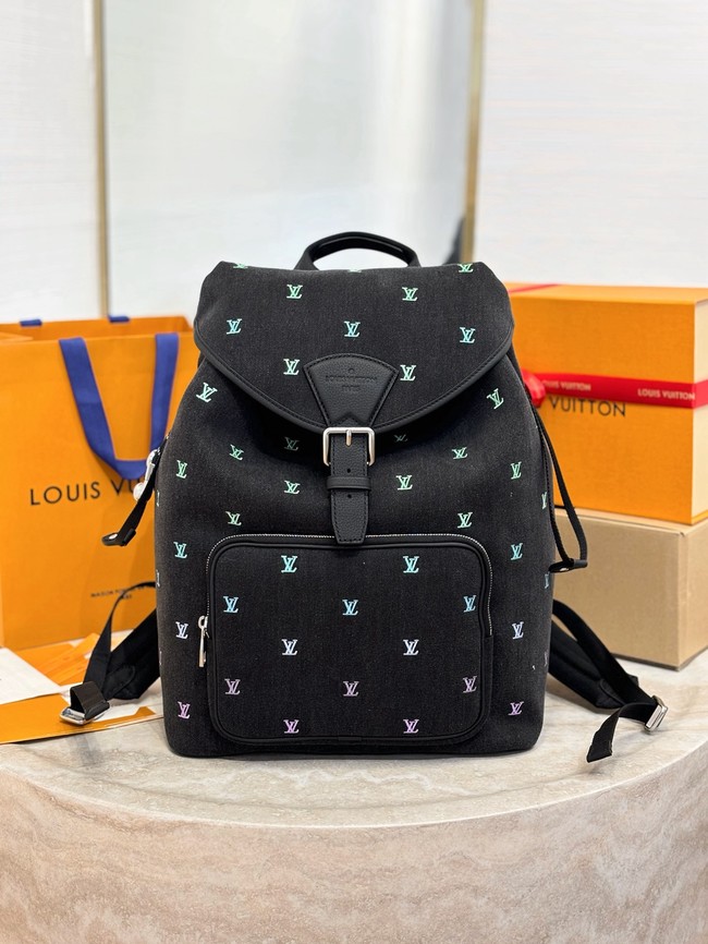Louis Vuitton Discovery Backpack M14135 black