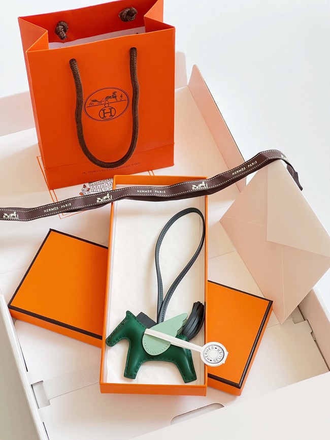 Hermes Charm H4599-3